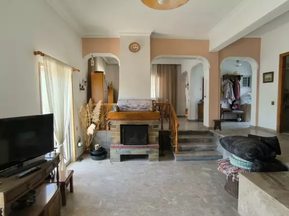 4-bedroom Detached House In Methoni, Greece (250 M²)