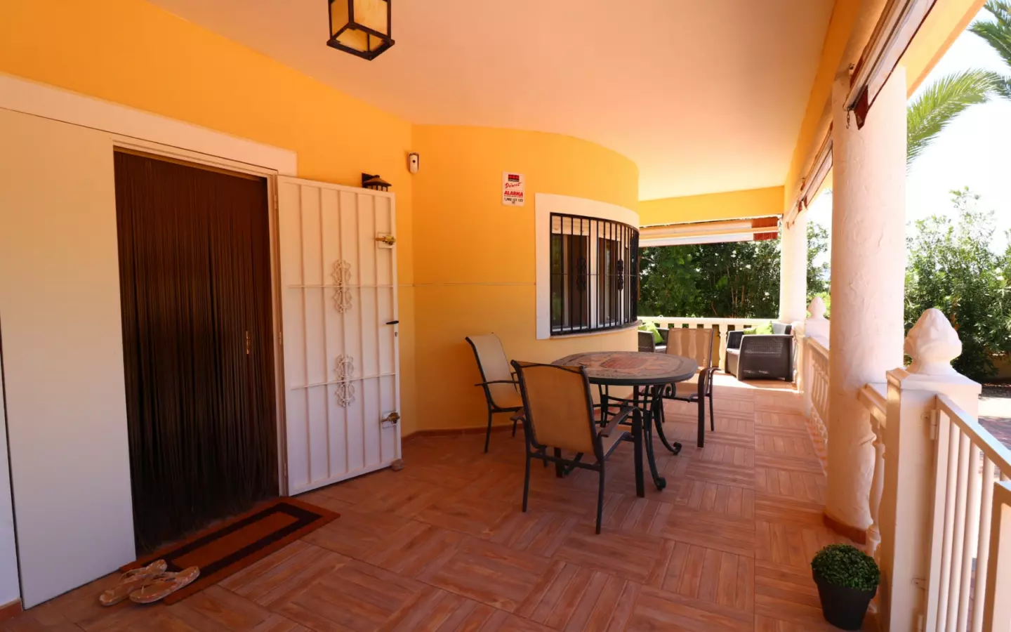 3-bedroom Country House In Catral, Spain (150 M²)