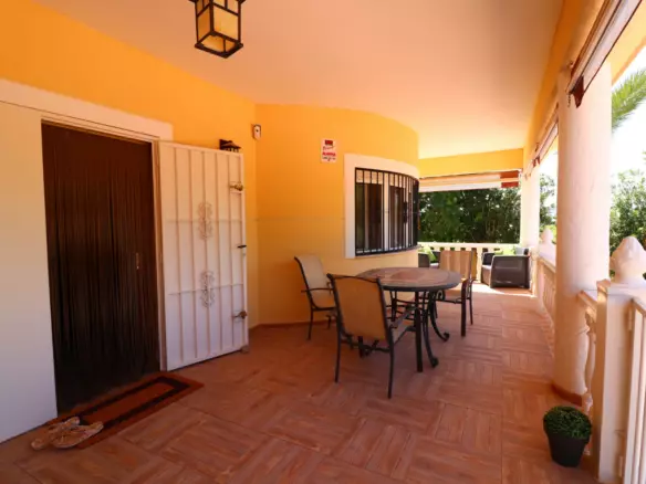 3-bedroom Country House In Catral, Spain (150 M²)