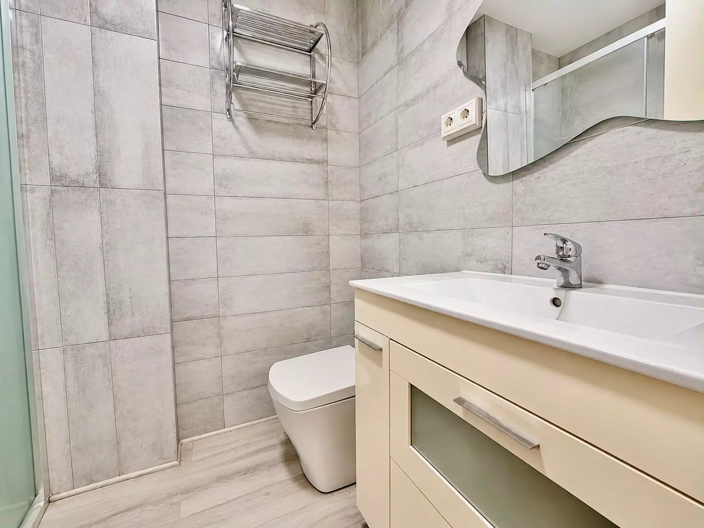 4-bedroom Apartment In Guardamar Del Segura, Spain (106 M²)
