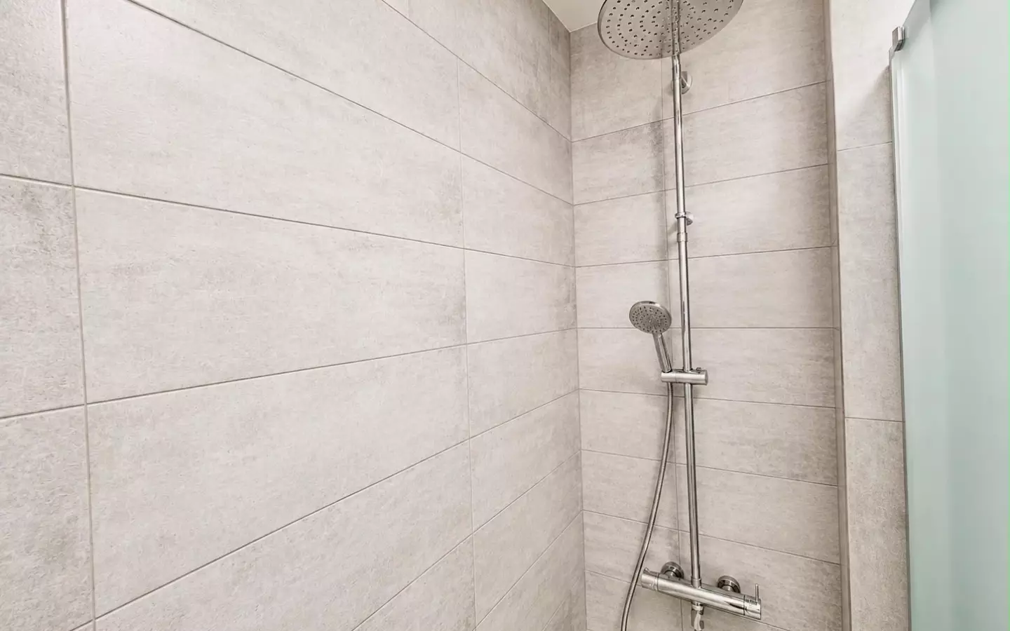 4-bedroom Apartment In Guardamar Del Segura, Spain (106 M²)
