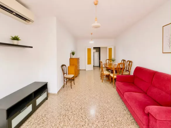 4-bedroom Apartment In Guardamar Del Segura, Spain (106 M²)