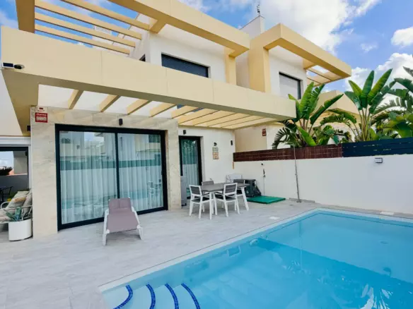 3-bedroom Detached Villa In Los Montesinos, Spain (114 M²)