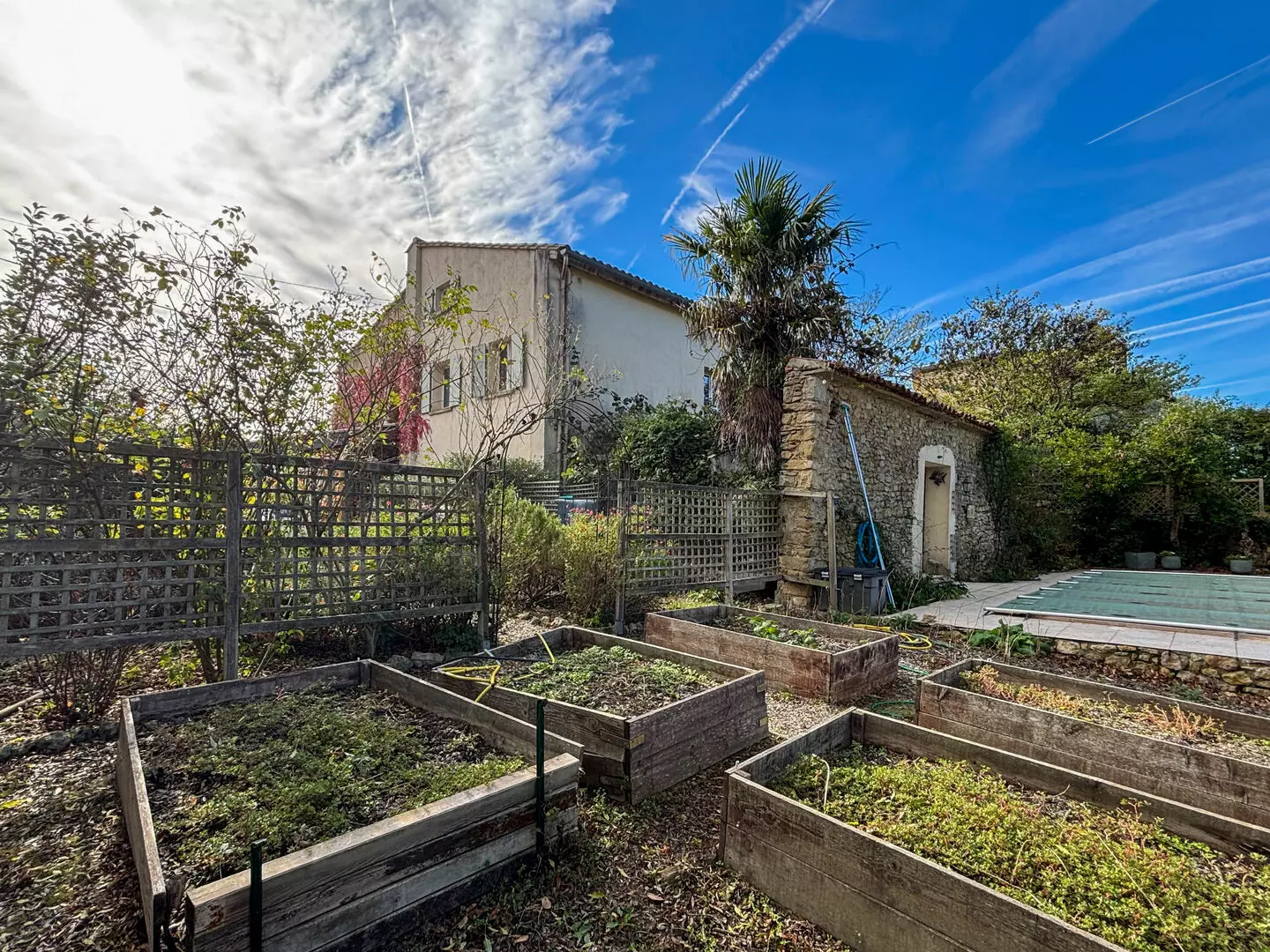 property_image_1na8imp3s9_20261030060205-7b6305 3-bedroom House (237 M²)