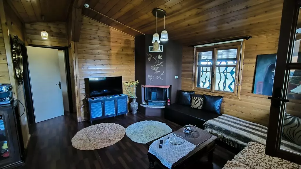 3-bedroom Detached House In Paralia, Greece (75 M²)