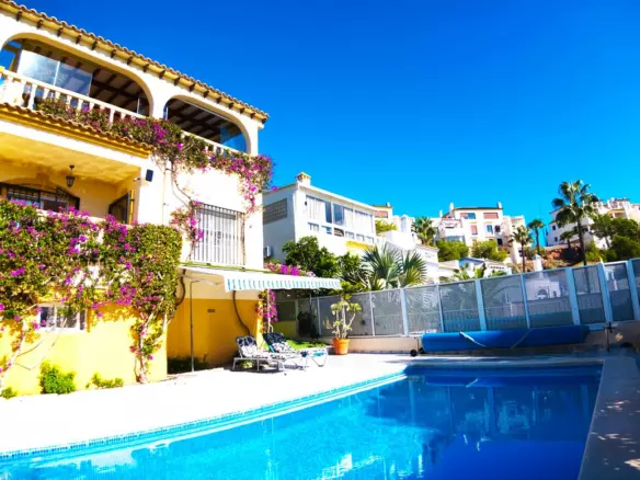3-bedroom Villa In Orihuela Costa, Spain