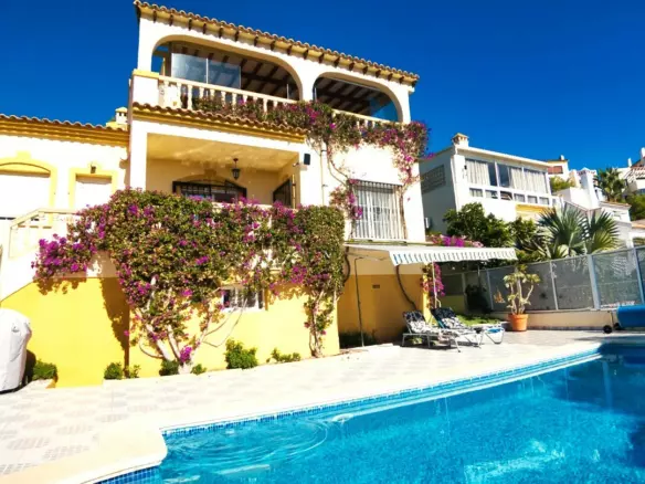 3-bedroom Villa In Orihuela Costa, Spain