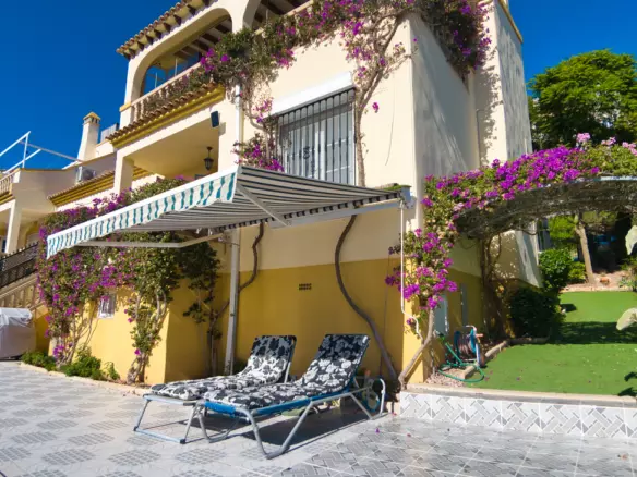 3-bedroom Villa In Orihuela Costa, Spain
