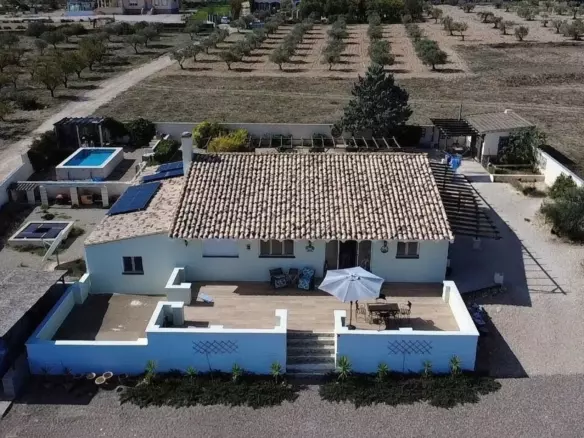 4-bedroom Country House In Caudete, Spain (210 M²)