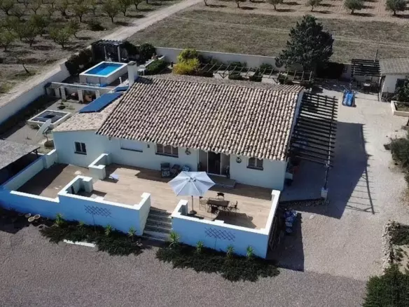 4-bedroom Country House In Caudete, Spain (210 M²)