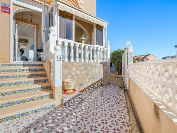 2-bedroom Apartment In Rojales, Spain (89 M²)