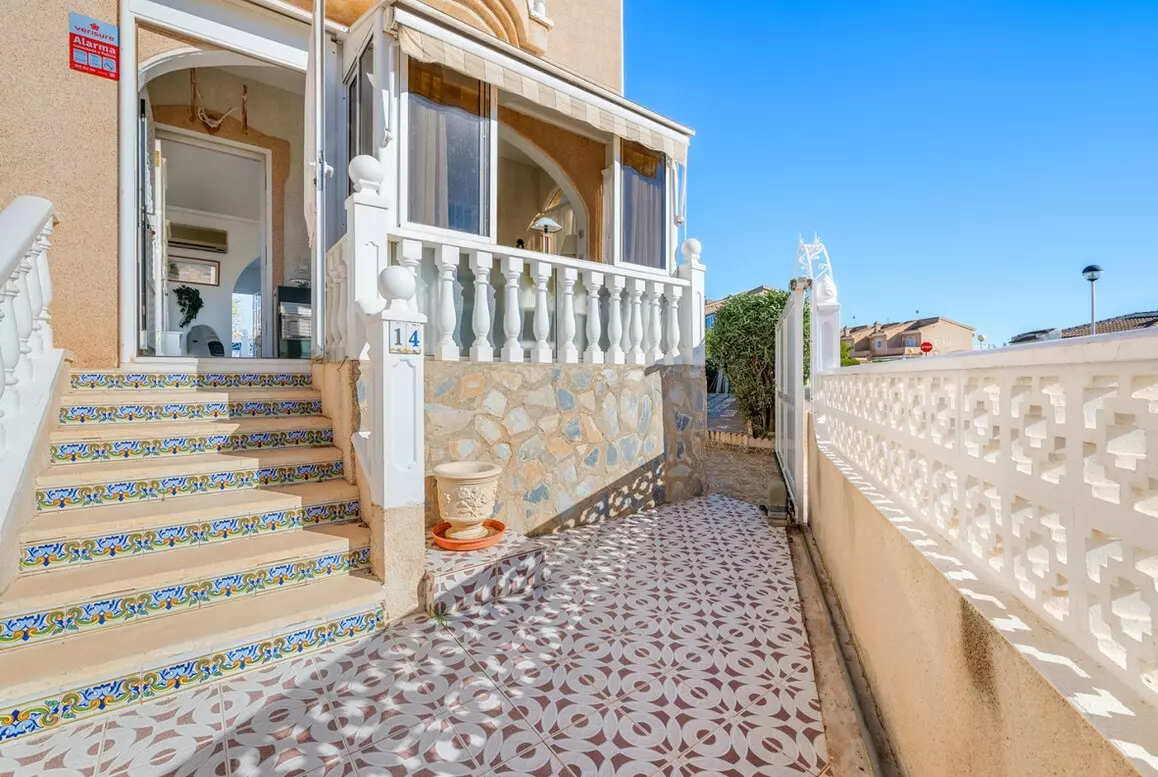 2-bedroom Apartment In Rojales, Spain (89 M²)