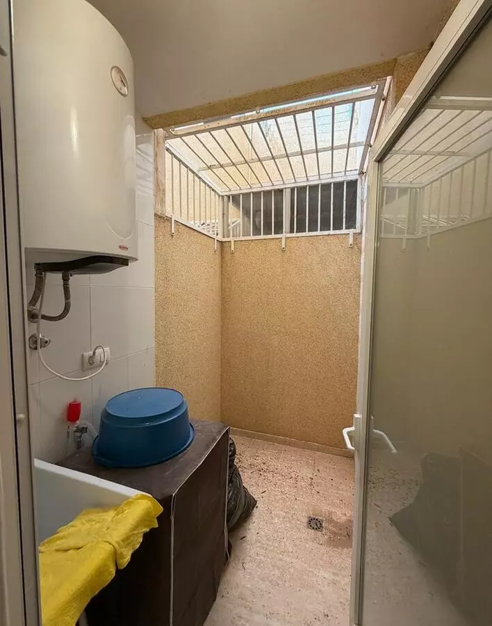 2-bedroom Villa In Santa Pola, Spain (100 M²)