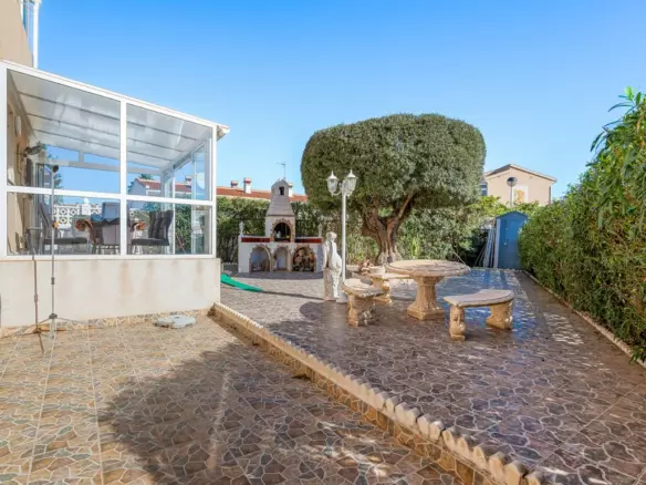 2-bedroom Apartment In Rojales, Spain (89 M²)