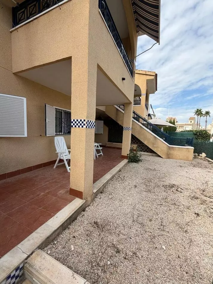 x-6d6b986e2bfc652e0baa5fc7-9cf991 2-bedroom Villa In Santa Pola, Spain (100 M²)