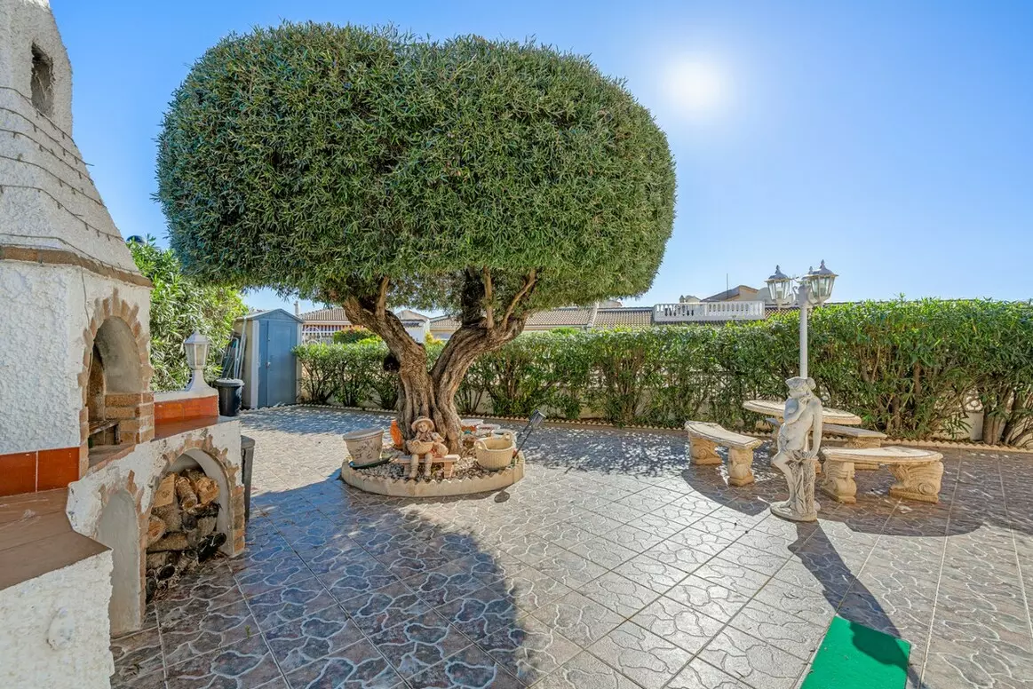 2-bedroom Apartment In Rojales, Spain (89 M²)