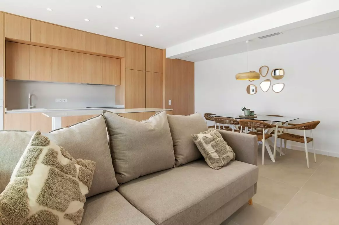 3-bedroom Villa In Torrevieja, Spain (104 M²)