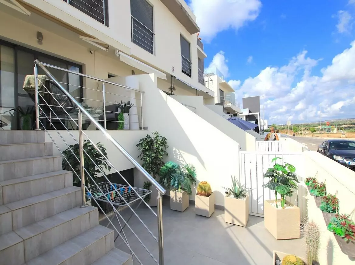 3-bedroom Town House In Benijofar, Spain (119 M²)