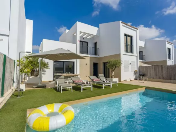 4-bedroom Villa In Rojales, Spain (120 M²)