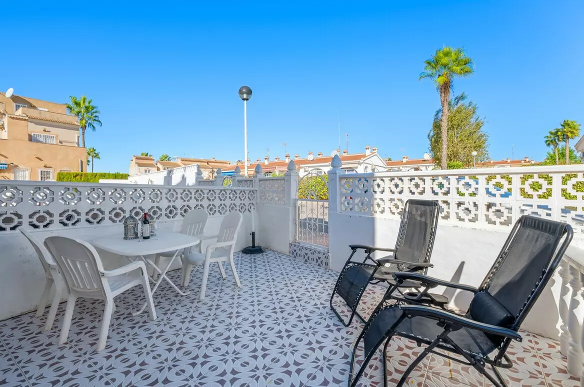 2-bedroom Apartment In Rojales, Spain (89 M²)
