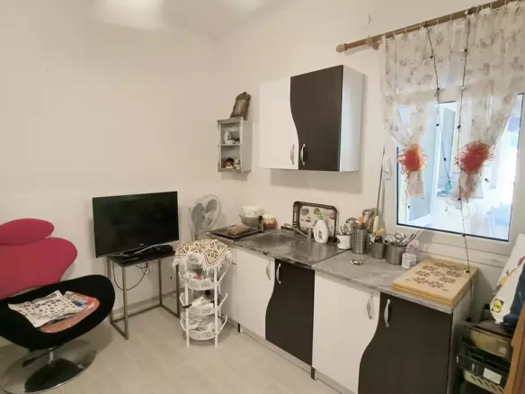 5-bedroom Maisonette In Korinos, Greece (150 M²)