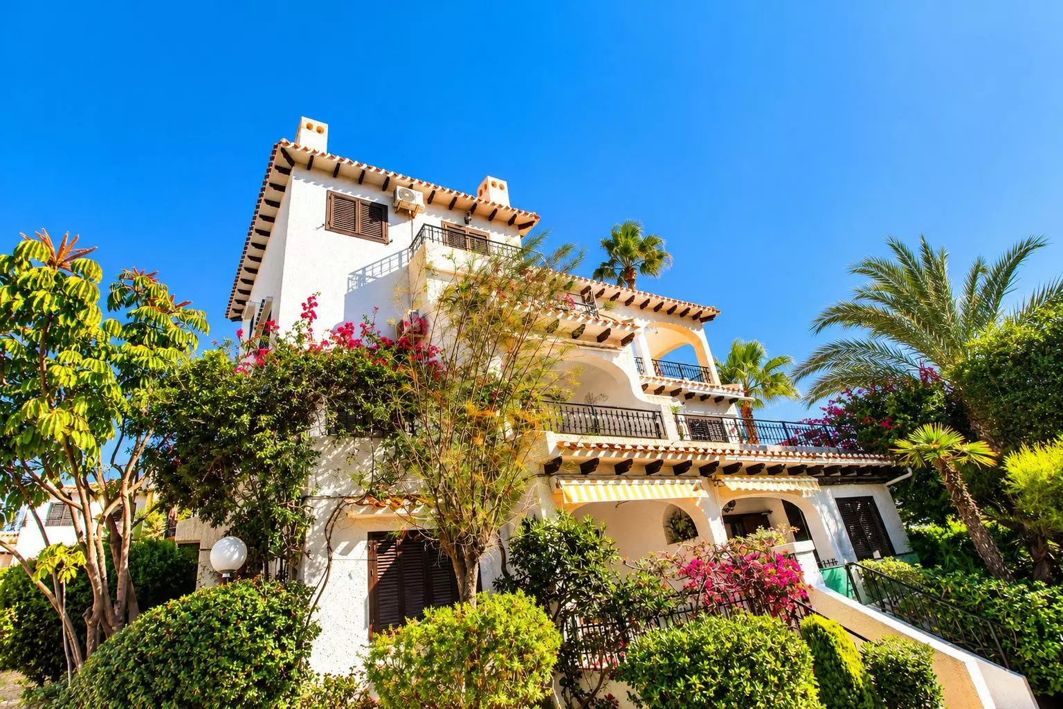 3-bedroom Duplex In Cabo Roig, Spain (154 M²)
