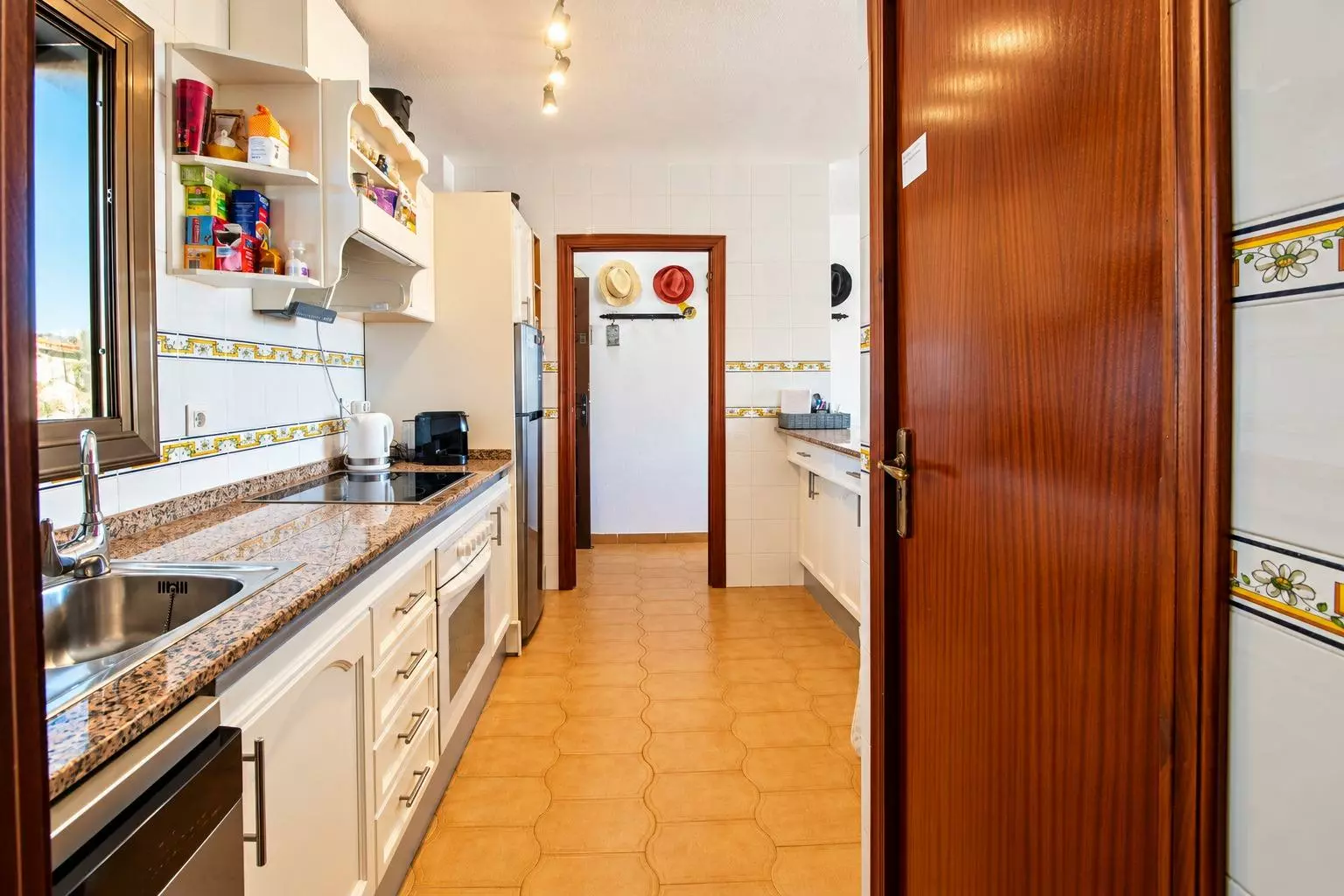 3-bedroom Duplex In Cabo Roig, Spain (154 M²)