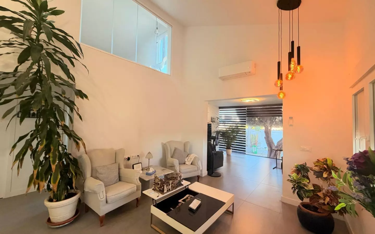 2-bedroom Villa In Orihuela Costa, Spain (200 M²)