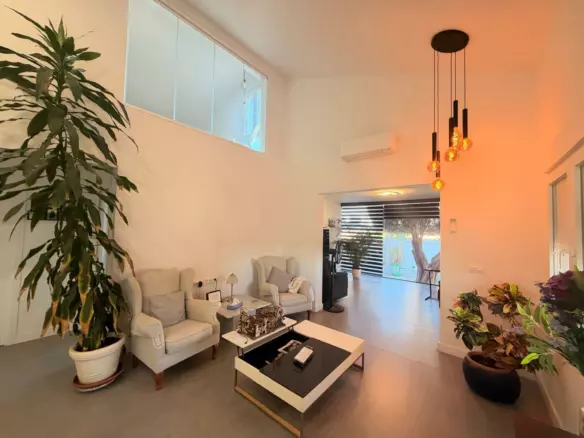 2-bedroom Villa In Orihuela Costa, Spain (200 M²)