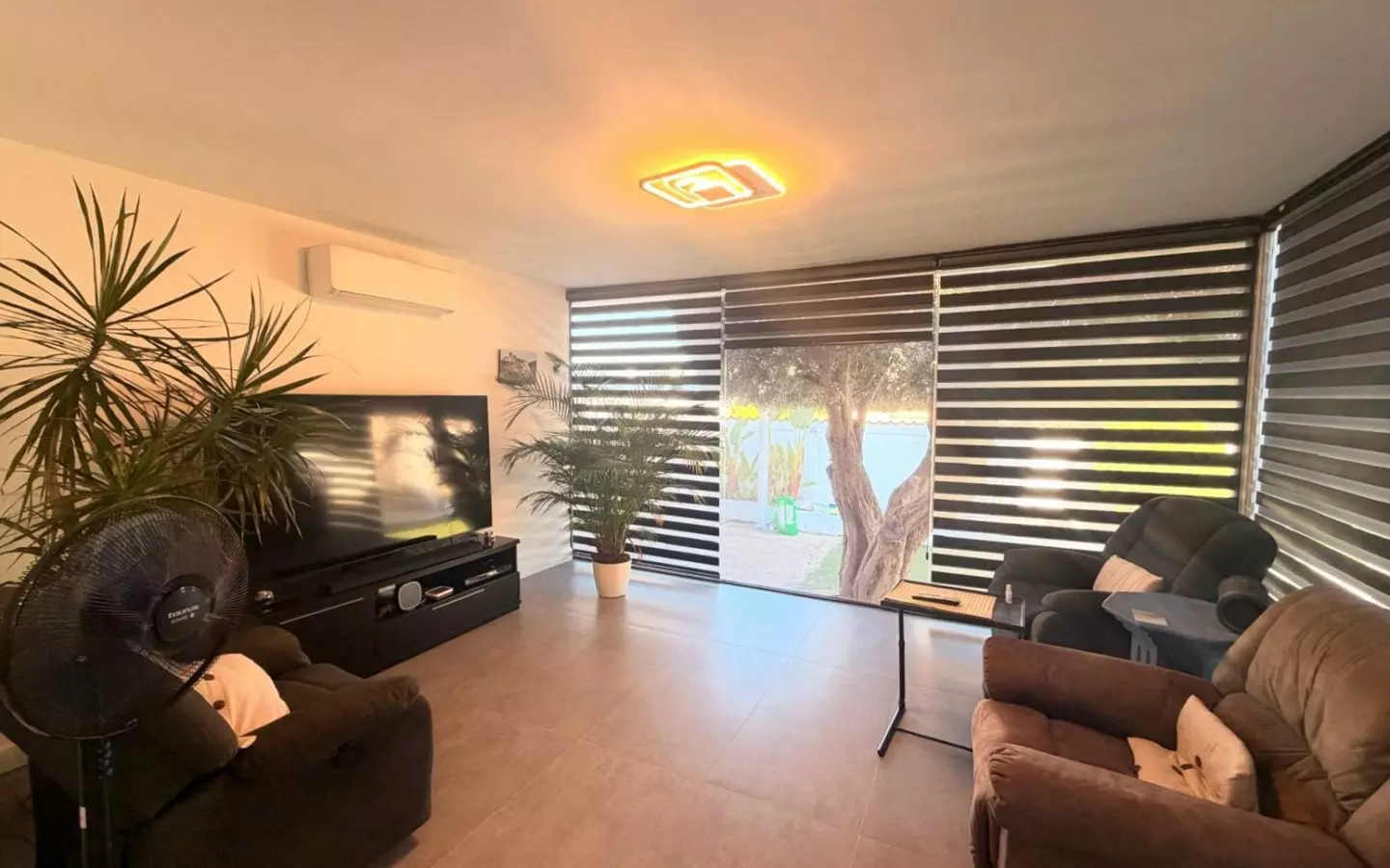 2-bedroom Villa In Orihuela Costa, Spain (200 M²)