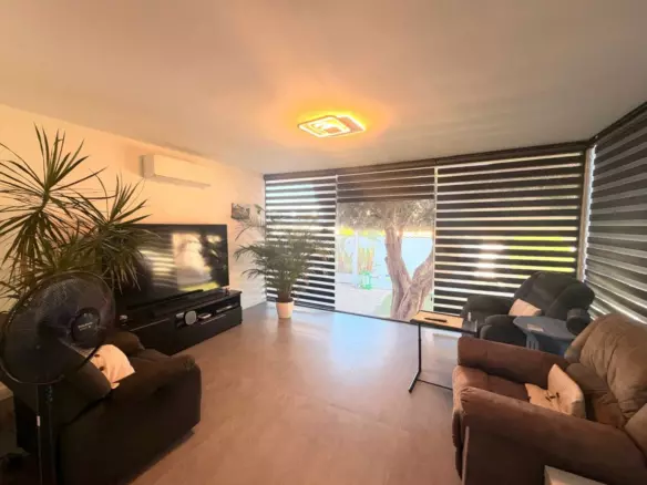 2-bedroom Villa In Orihuela Costa, Spain (200 M²)