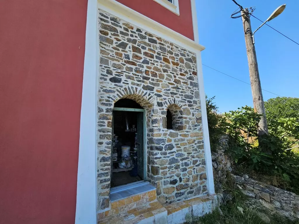 3-bedroom Maisonette In Siteia, Greece (95 M²)