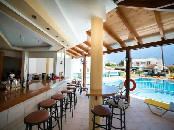 20-bedroom Hotel In Mallia, Greece (750 M²)