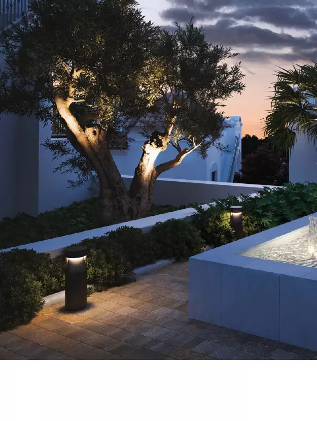 Live The Mediterranean Dream In Estepona, Frontline To Golf