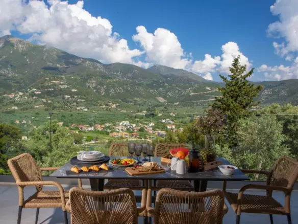 Villa In Lefkada, Greece (600 M²)