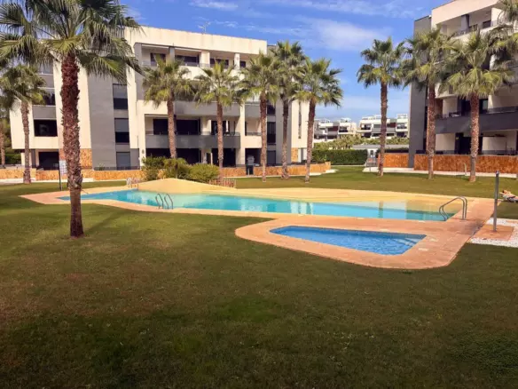 2-bedroom Apartment In Orihuela Costa, Spain (76 M²)