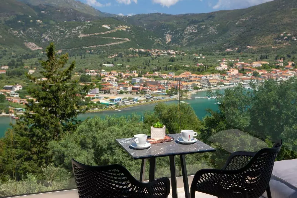Villa In Lefkada, Greece (600 M²)