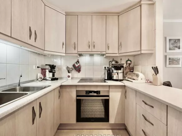 3-bedroom Town House In Torrevieja, Spain (112 M²)
