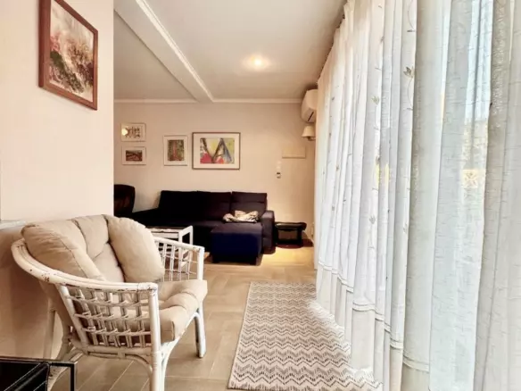 3-bedroom Town House In Torrevieja, Spain (112 M²)