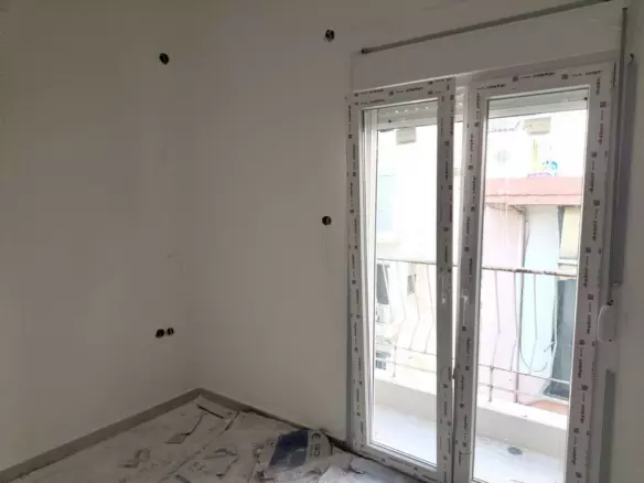 2-bedroom Flat In Center Of Thessaloniki, Greece (46 M²)