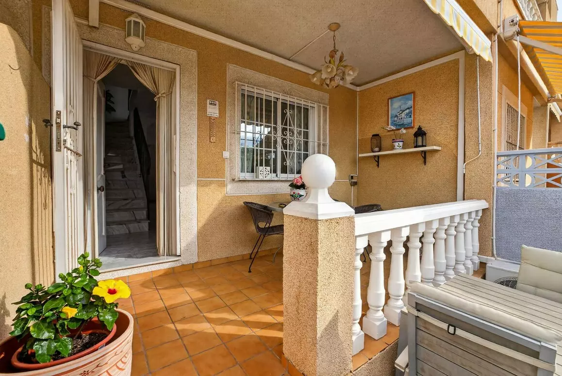 2-bedroom Town House In Torrevieja, Spain (79 M²)