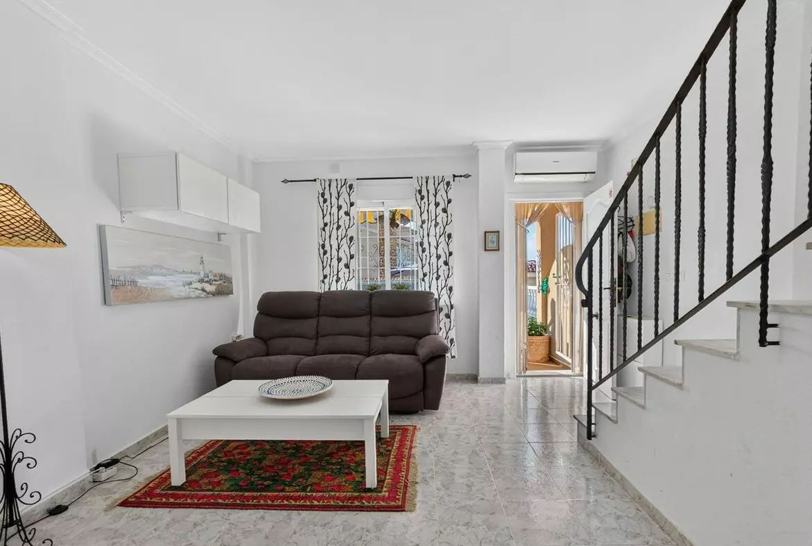 2-bedroom Town House In Torrevieja, Spain (79 M²)