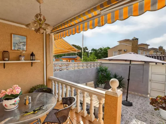 2-bedroom Town House In Torrevieja, Spain (79 M²)